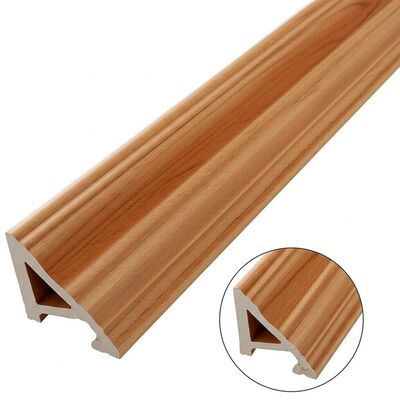 Dekorative Holzformungen mit hoher Abnutzungsbeständigkeit und einfacher Installation